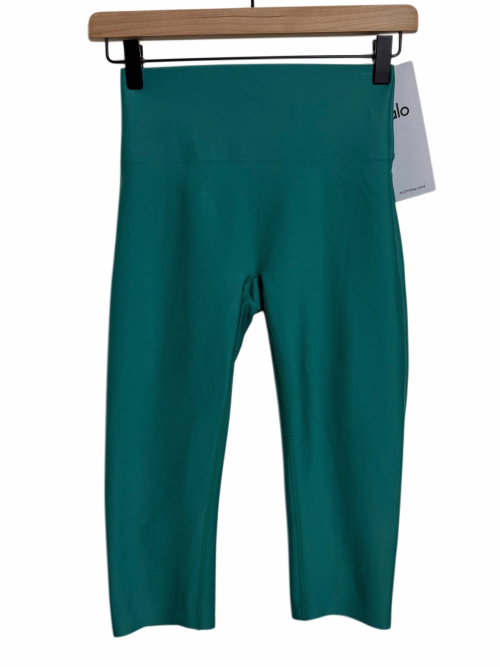 NWT ALO YOGA Airlift High -Waist Sleek Capri